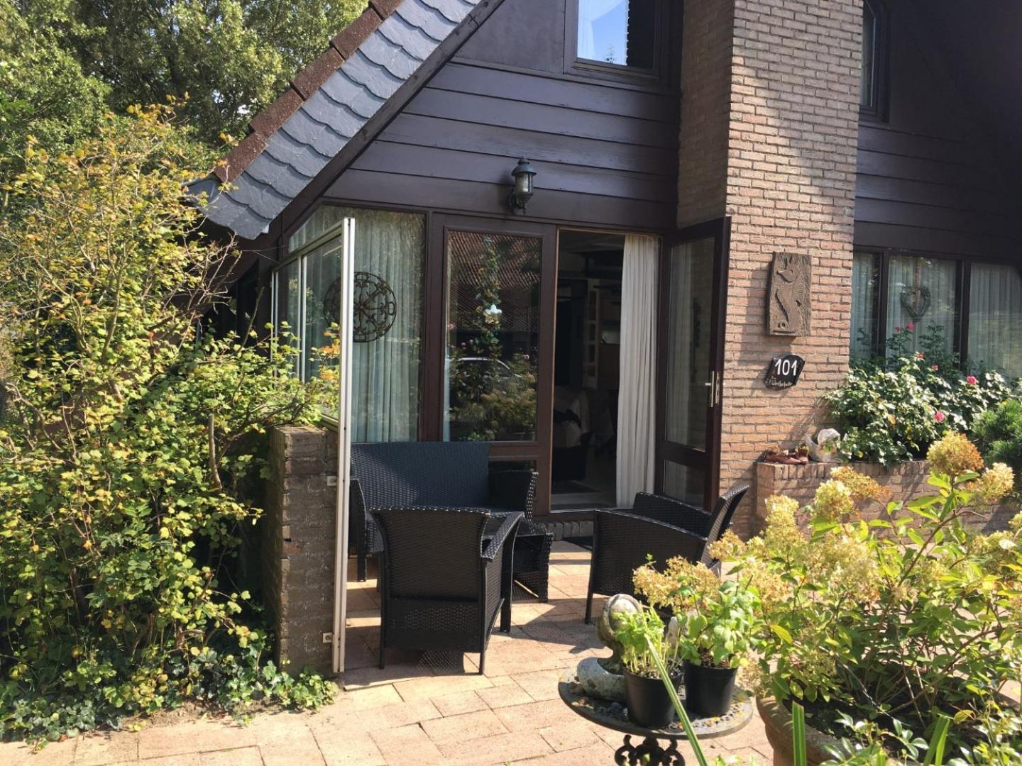 Camping De Strandloper Scharendijke Ruang foto