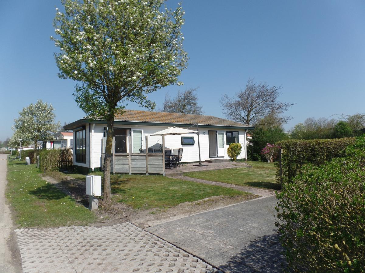 Camping De Strandloper Scharendijke Bagian luar foto