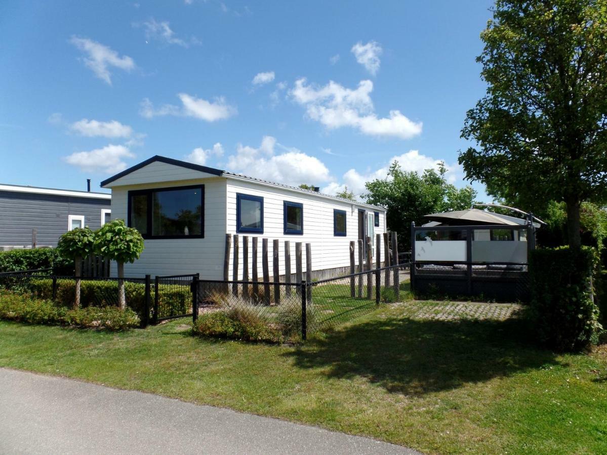 Camping De Strandloper Scharendijke Bagian luar foto